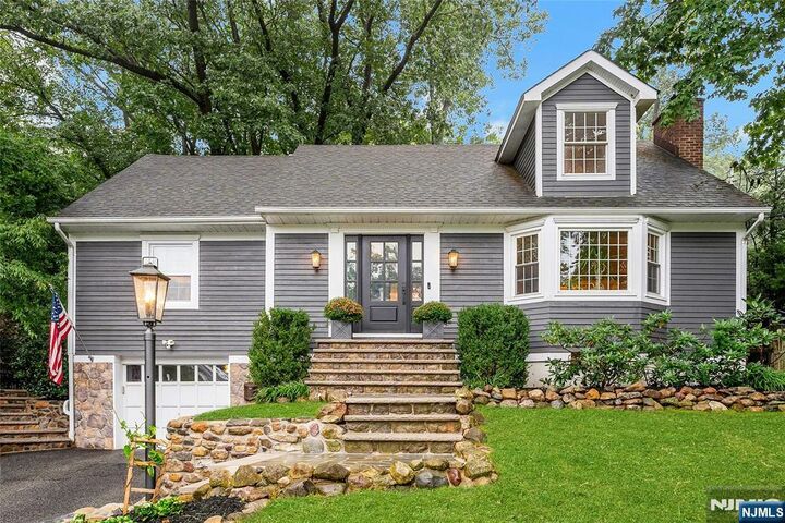Property Photo:  99 Norman Drive  NJ 07446 