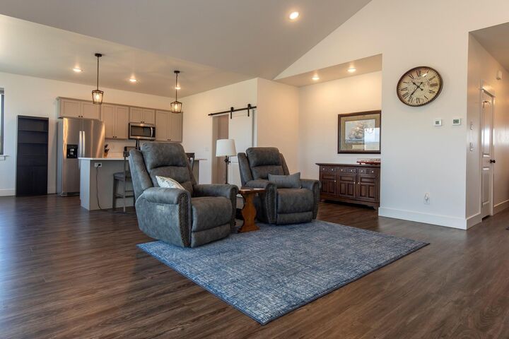 Property Photo: 152 Wheatland Meadows Drive MT 59752