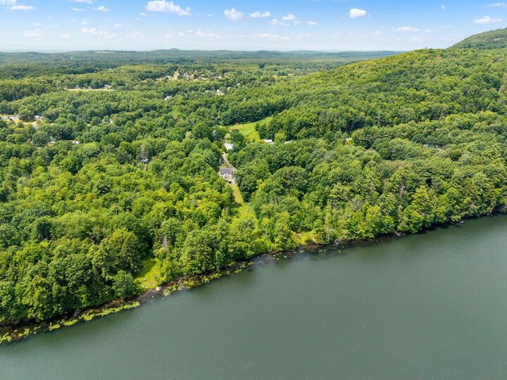 Property Photo:  3-5 Edgewater Terrace  VT 05468 