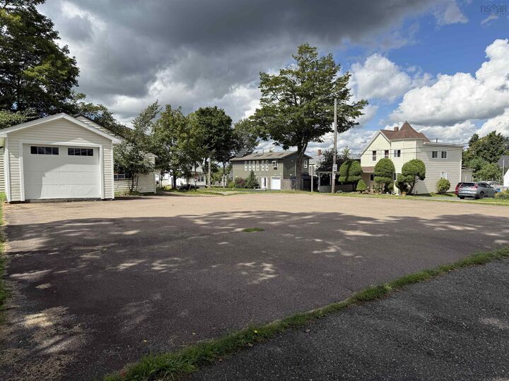 Property Photo:  4 Douglas St Street  NS B2N 2E5 