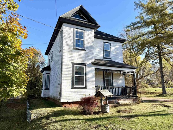 Property Photo:  190 Church Street  NS B4H 3C6 