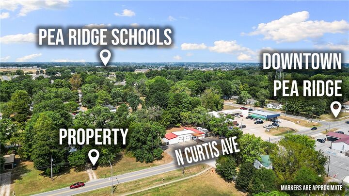 Property Photo: 725 N Curtis Avenue AR 72751