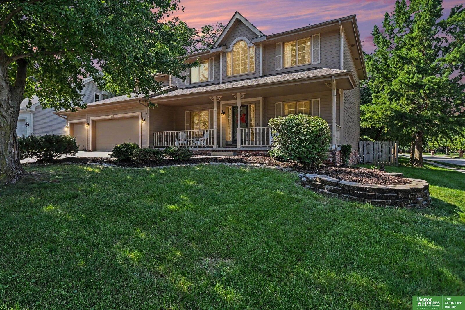 Property Photo:  16333 Western Avenue  NE 68118 