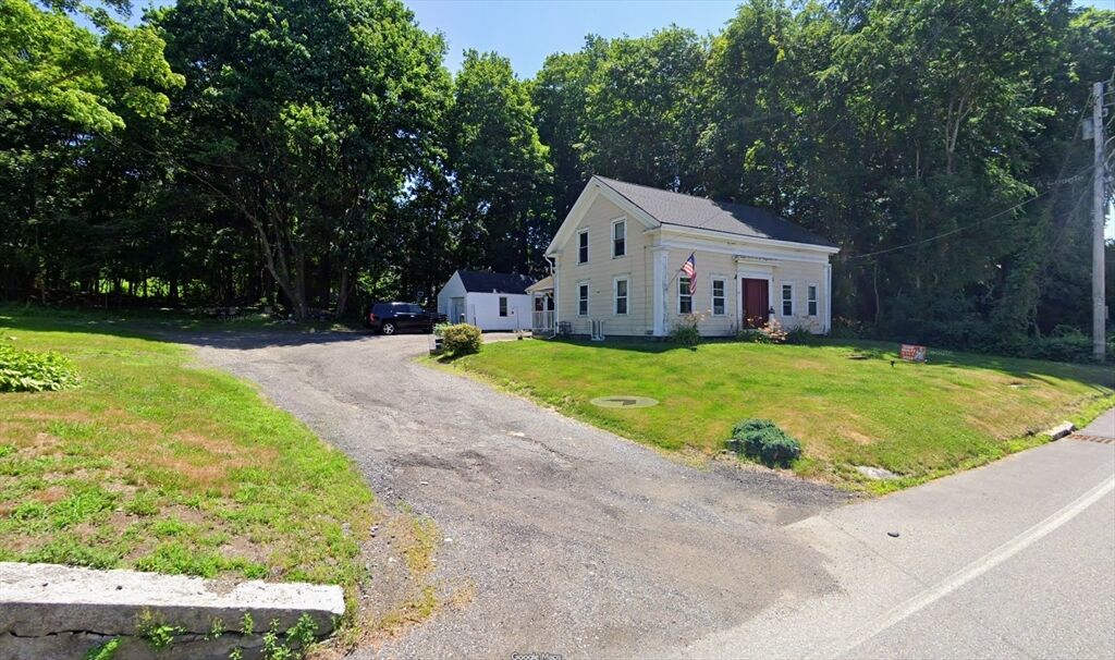 Property Photo:  23 North St  MA 01516 