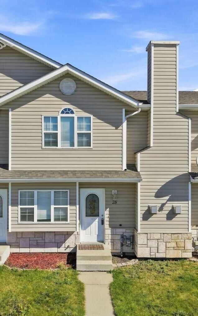 Property Photo: 28 Terrace Heights Drive AB T4L 2L8