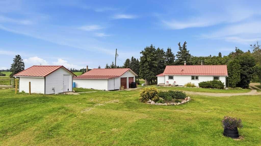 Property Photo:  3253 Township Road 360  AB T4H 0K8 