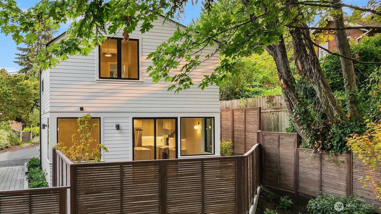 Property Photo:  2316 S Forest Street  WA 98144 