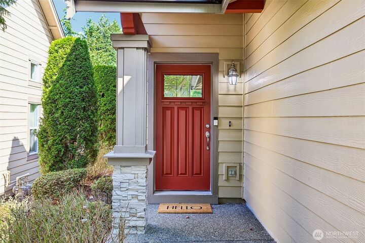 Property Photo:  13824 N Creek Drive 1001  WA 98012 