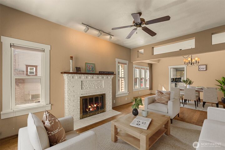 Property Photo: 900 Okanogan Avenue WA 98801