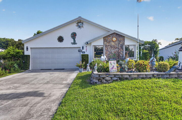 Property Photo:  2505 NW 13th Court  FL 33445 