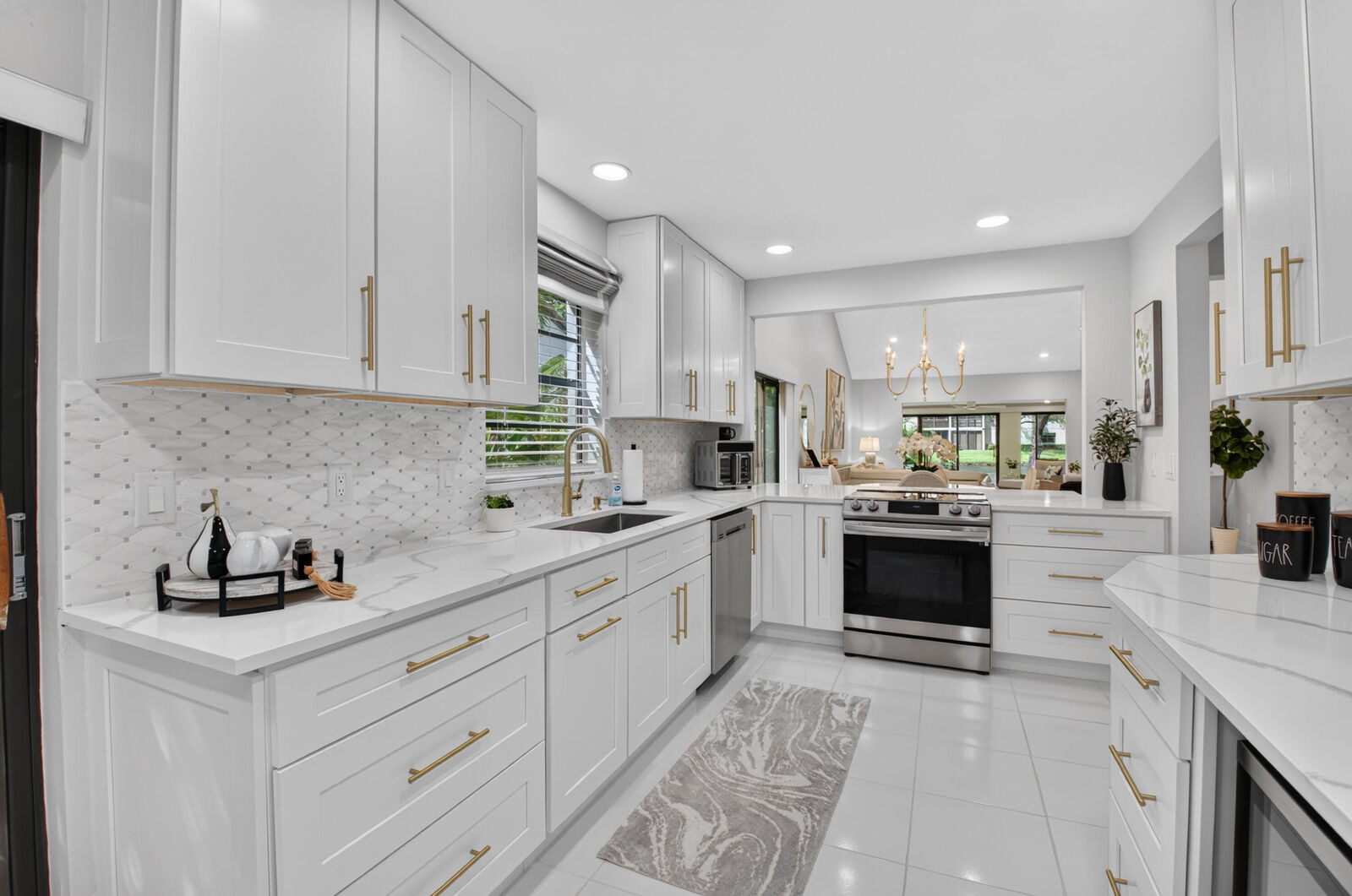 Property Photo:  21695 N Arriba Real 24A  FL 33433 