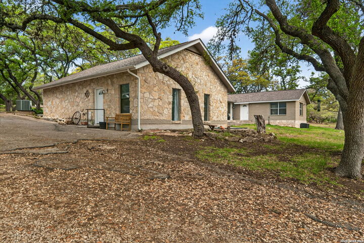 Property Photo:  27217 Okent Dr  TX 78260 