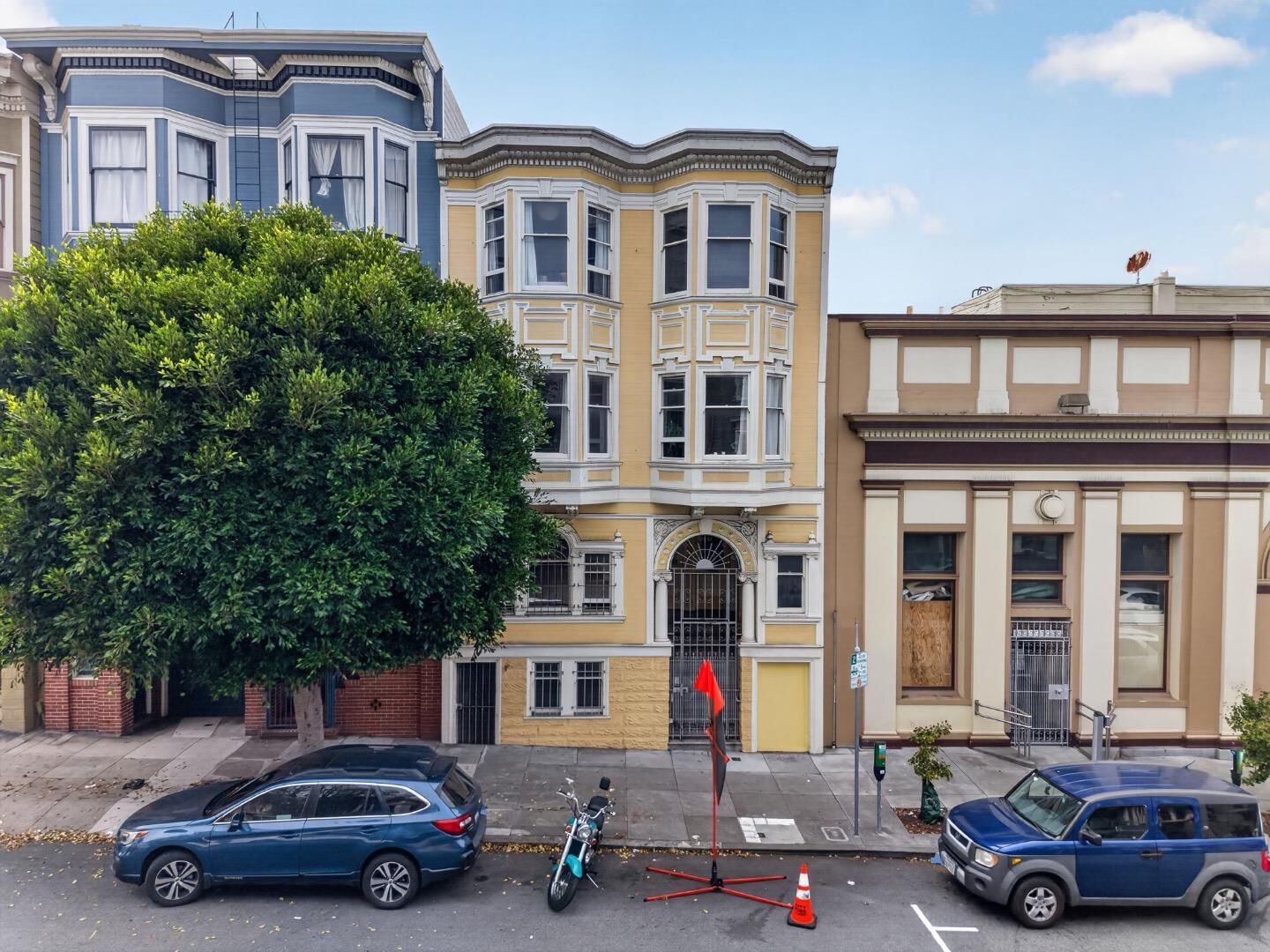 Property Photo: 21 Belvedere Street CA 94117