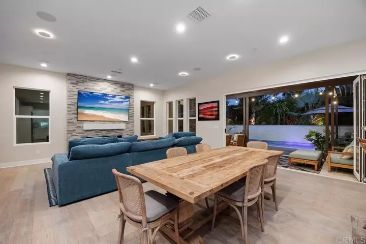 Property Photo:  715 Adelaide Circle  CA 92024 