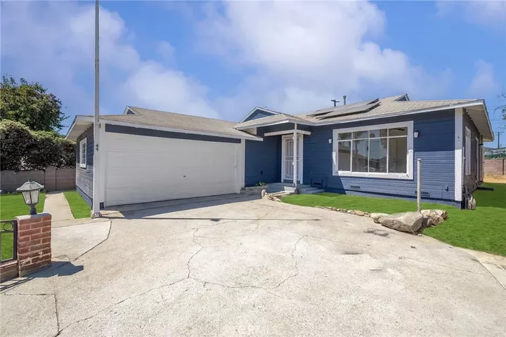 Property Photo: 12321 Kayreid CA 90605
