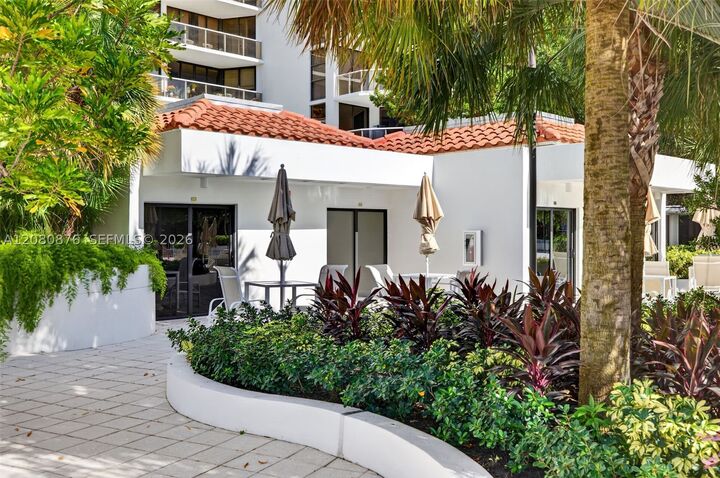 Property Photo: 20281 E Country Club Dr Cabana #3 FL 33180