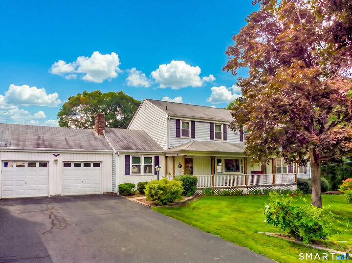 Property Photo:  13 Sunset Ridge  CT 06067 