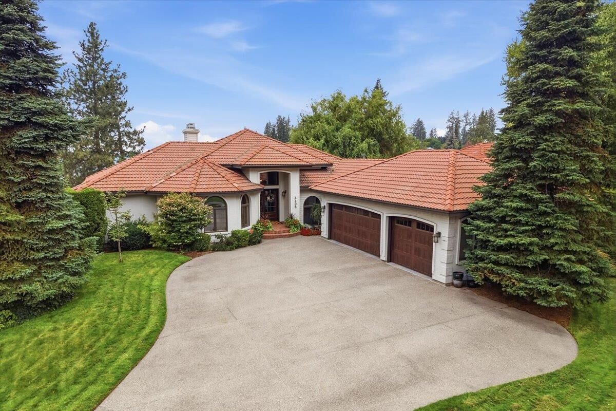 Property Photo: 4406 S St Andrews Ln WA 99223