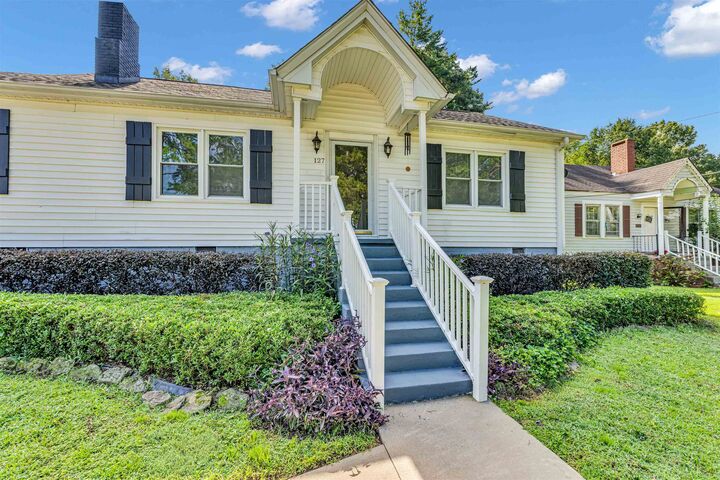 Property Photo:  127 S Cleveland Park  SC 29303 