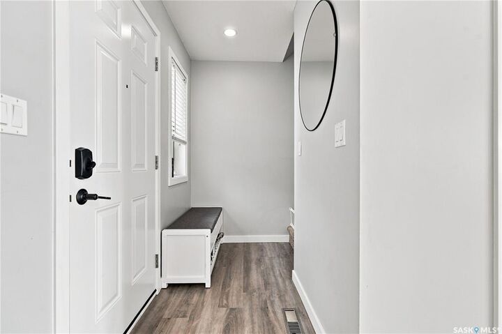 Property Photo:  515 Centennial Boulevard 9  SK S0K 0A1 