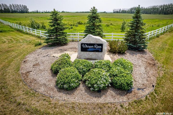 Photo de la propriété:  1 Whisper River Lane  SK S7P 0E5 