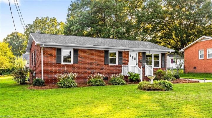 Property Photo:  1518 Wickham Street  NC 27215 