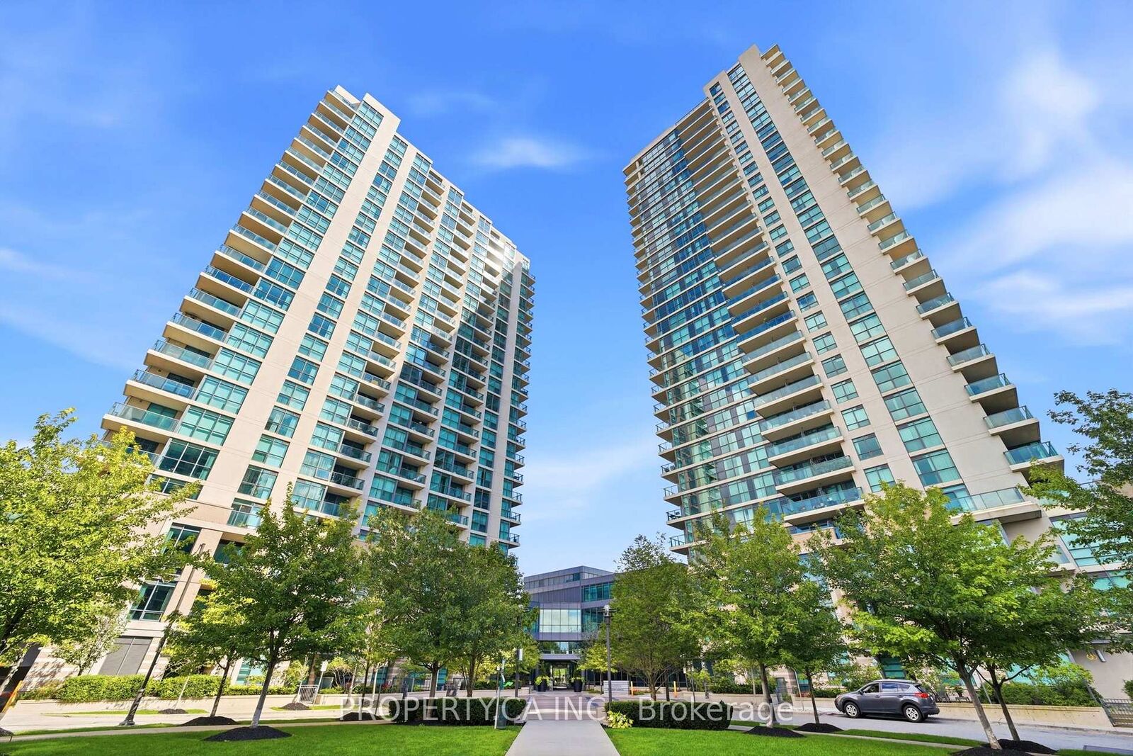 Property Photo:  215 Sherway Gardens Road 403  ON M9C 0A4 