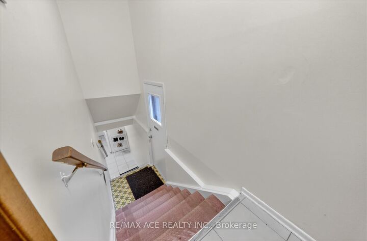 Property Photo:  83 Ward Avenue Bsmt Room 1  ON L8S 2E8 