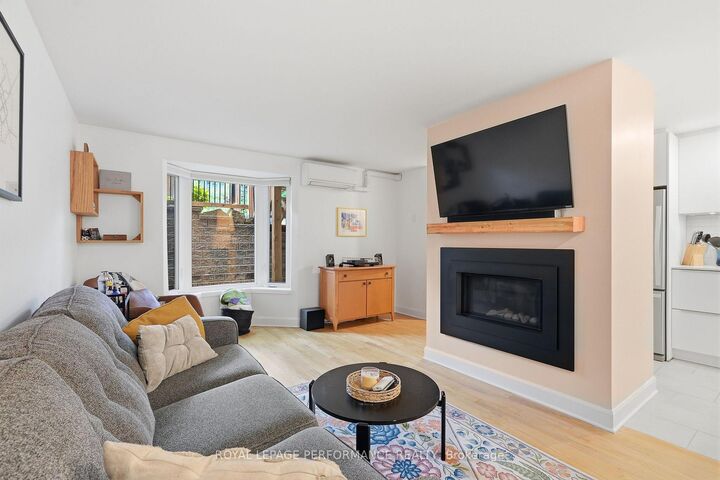 Property Photo:  51 Spadina Avenue 1  ON K1Y 2B8 