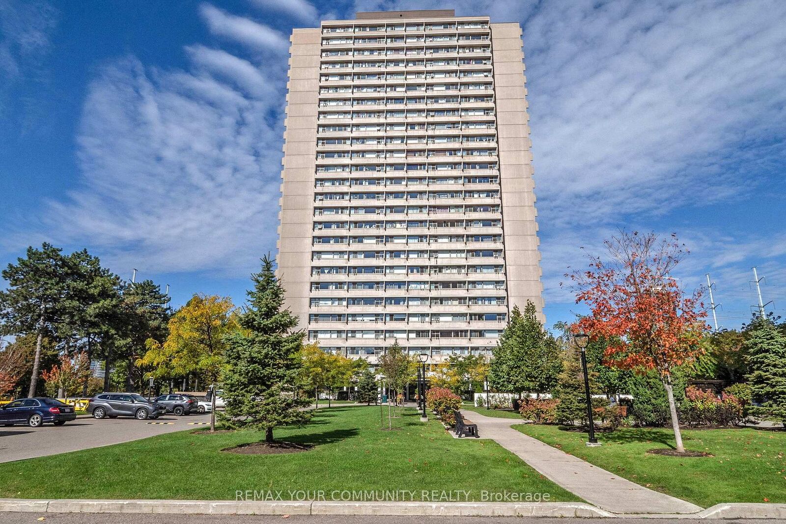Property Photo:  735 Don Mills Road 2108  ON M3C 1T1 