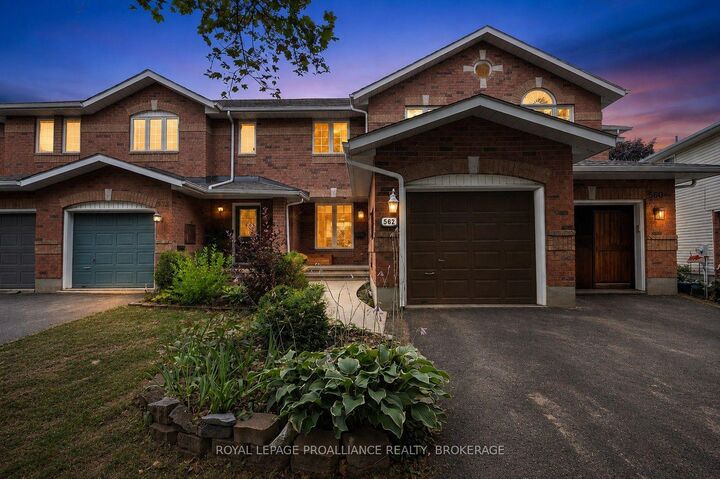 Property Photo:  562 Quail Court  ON K7M 8Z3 