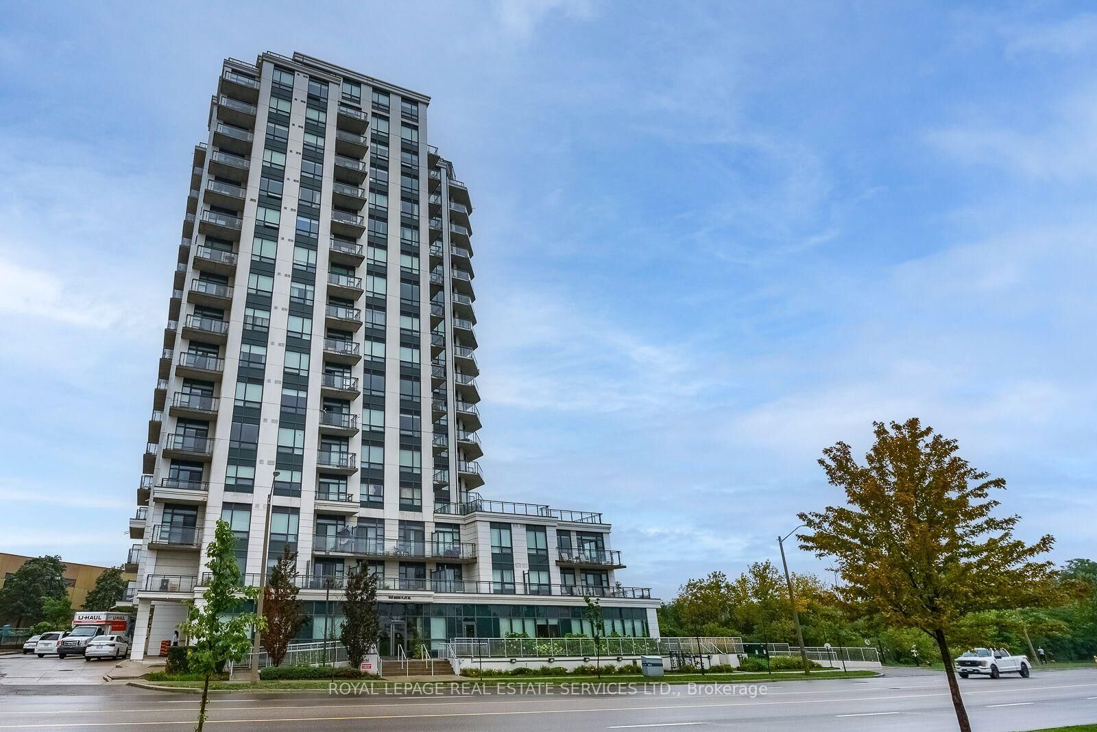 Property Photo: 840 Queens Plate Drive 1605 ON M9W 0E7