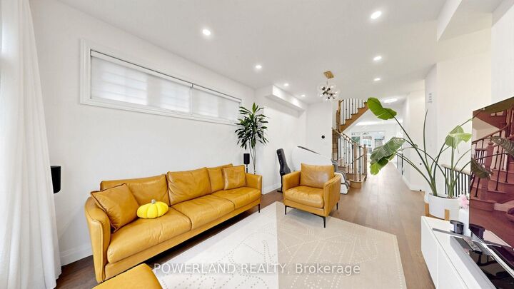 Property Photo:  259 Dundas Way  ON L6E 0S8 