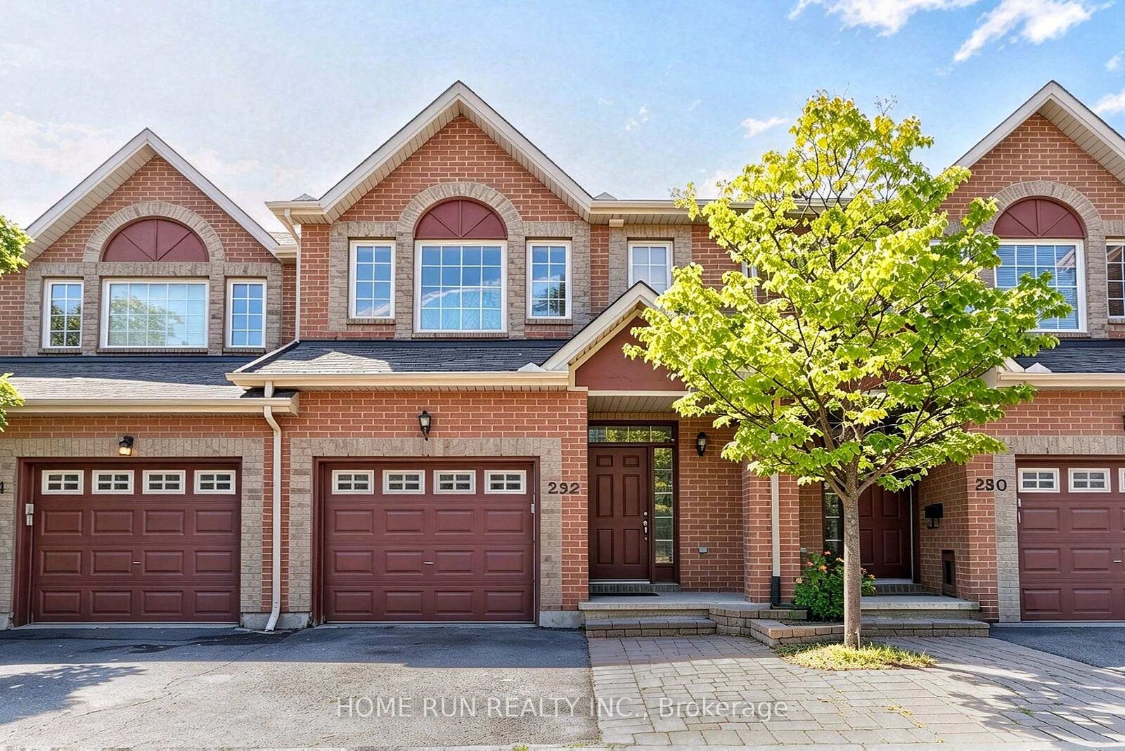 Property Photo:  292 Freedom Private  ON K1G 6W4 