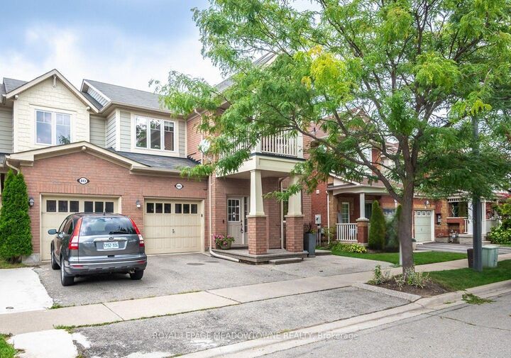Property Photo:  845 Gifford Crescent  ON L9T 0L2 