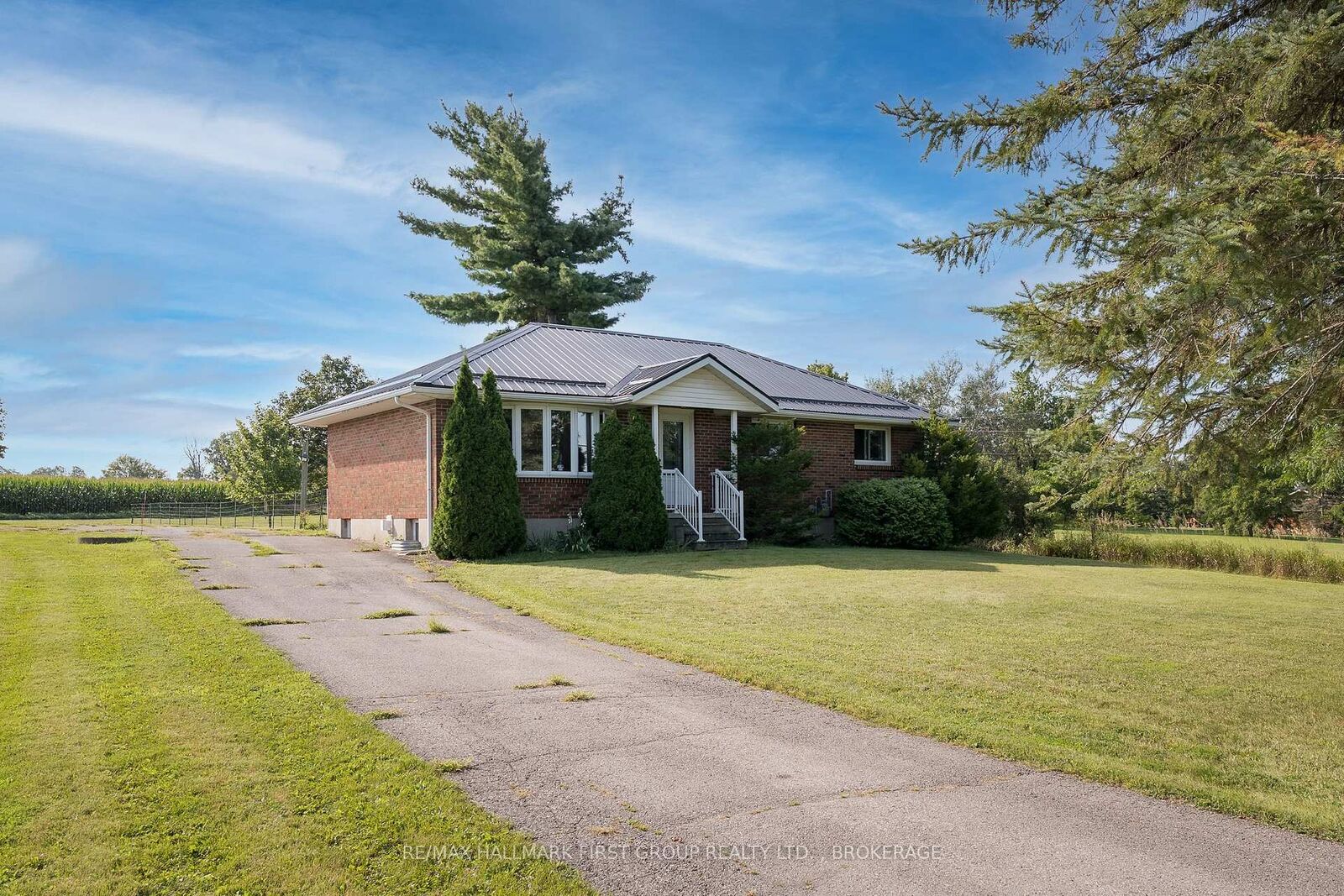 Property Photo:  308 County Rd 9 Road  ON K7R 3K8 