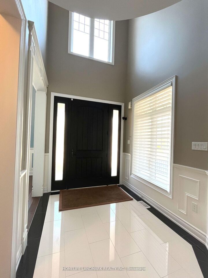 Property Photo:  39 Larkin Avenue  ON L7B 0N9 
