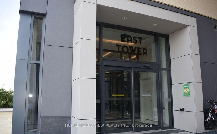 Property Photo:  100 Eagle Rock Way 808  ON L6A 5B9 