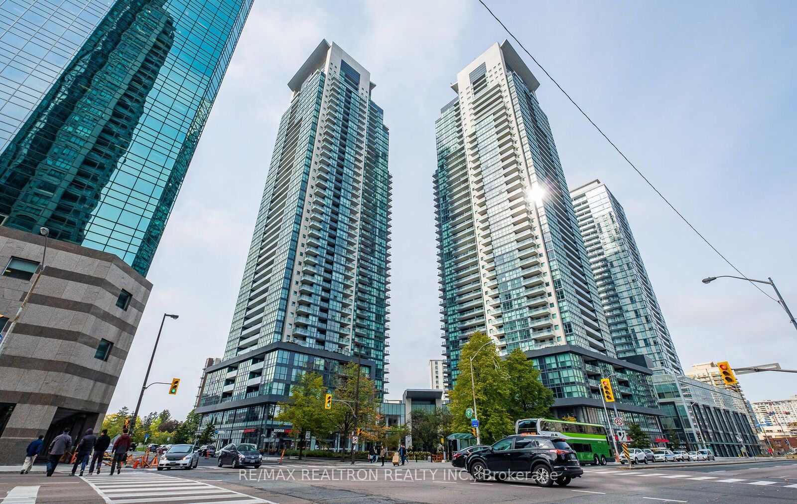 Property Photo:  5162 Yonge Street 3203  ON M2N 0E9 