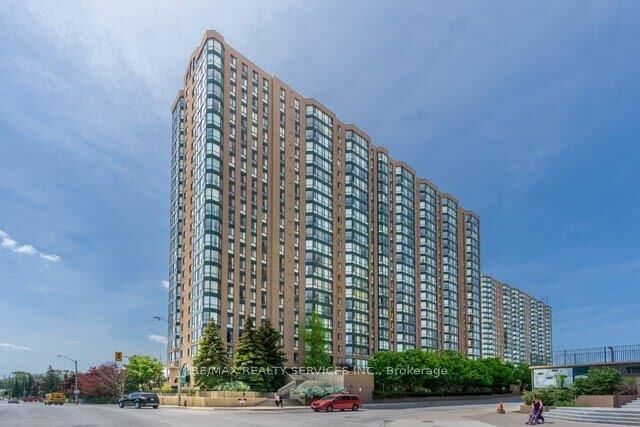 Property Photo:  145 Hillcrest Avenue 1016  ON L5B 3Z1 