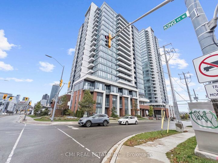 Property Photo:  5 Wellington Street S 411  ON N2G 0E3 