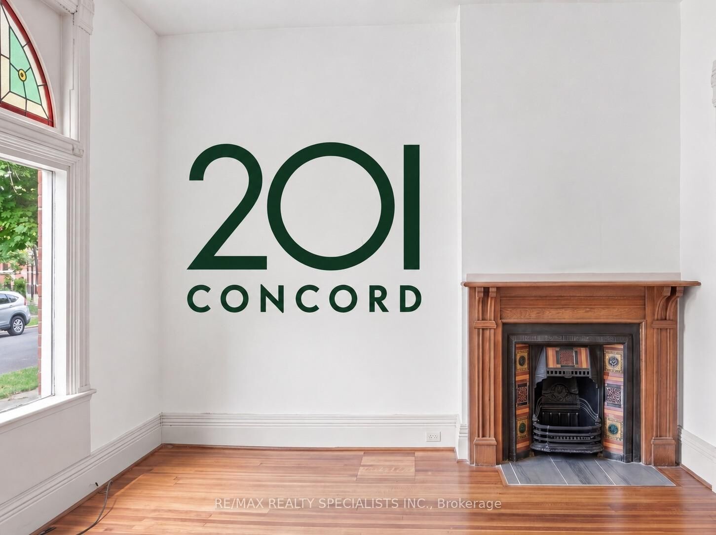 Property Photo:  201 Concord Avenue  ON M6H 2P2 