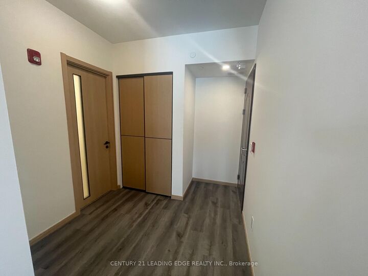 Property Photo:  50 Morecambe Gate B316  ON M1W 2N5 