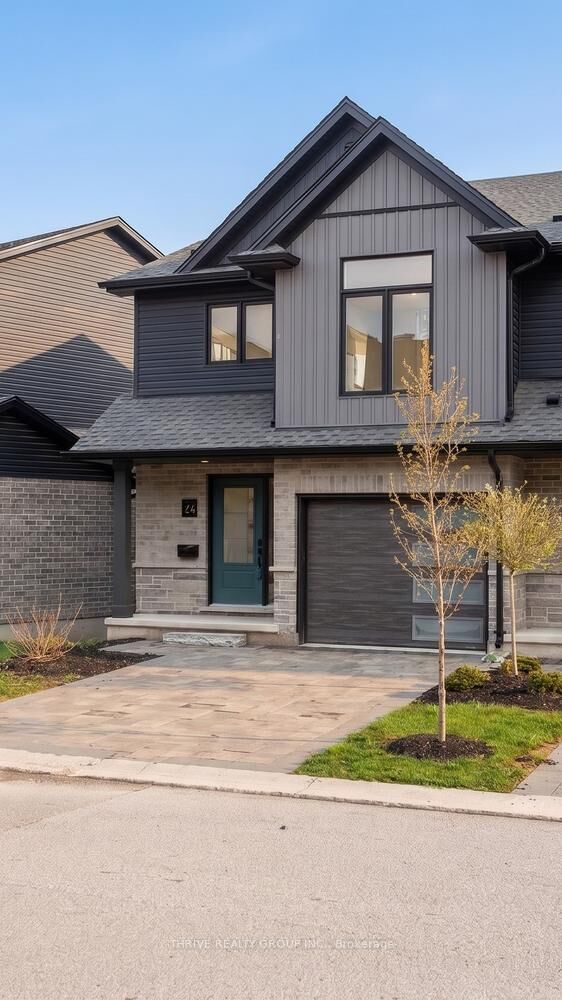 Property Photo:  2261 Linkway Boulevard 24  ON N6K 0L4 