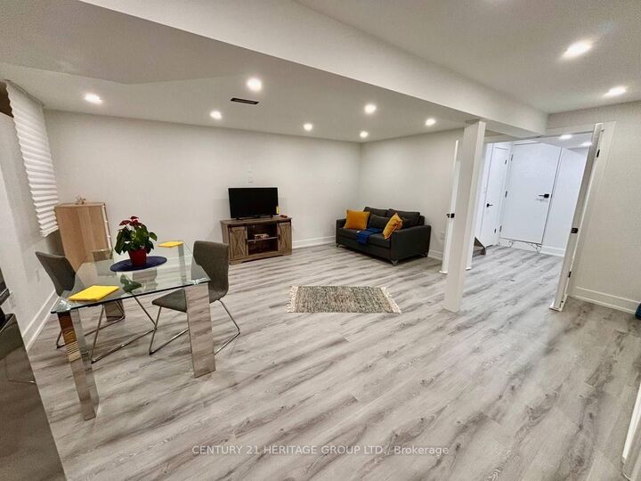 Property Photo:  111 Hudson Crescent Bsmnt  ON L3Z 2Y7 