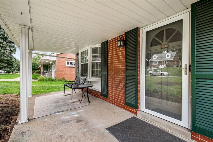 Property Photo:  120 Barbour Dr  PA 15209 