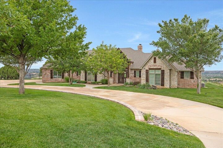 Property Photo:  103 Ranch Parkway  TX 79015-6918 