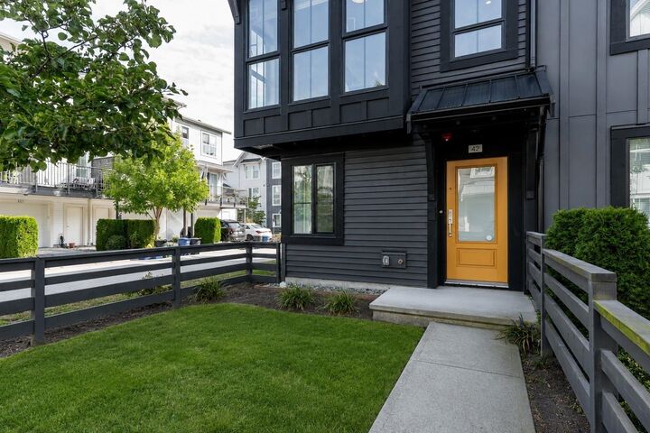 Property Photo:  4656 Orca Way 42  BC V4M 4G4 