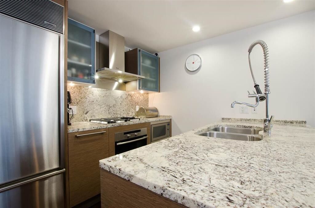 Property Photo:  1111 Alberni Street 270X  BC V6E 4V2 