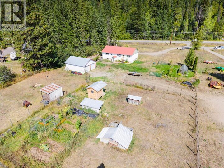 Property Photo:  6352 Highway 3 Highway  BC V0G 1Z0 